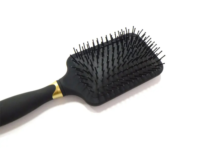 Entwirrende Haarbürste mit Gummibeschichtung