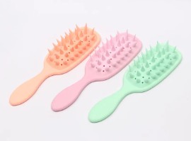 Kann die Verwendung einer Entwirrungsbürste Haarausfall und Haarbruch reduzieren?