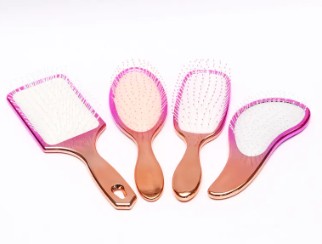 Beeinflusst das Material eines Haarbürstensets das Benutzererlebnis?